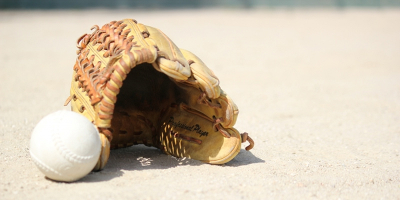 【意外と知らない】投手用グラブのオーダー時に気をつける野球規則
